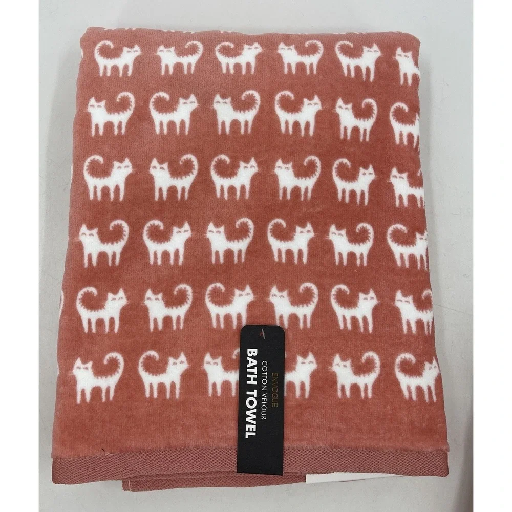 Caro Kitty Cat Print Pink Coral & White Bath (2) & Hand Towel (2) Set of 4 Total